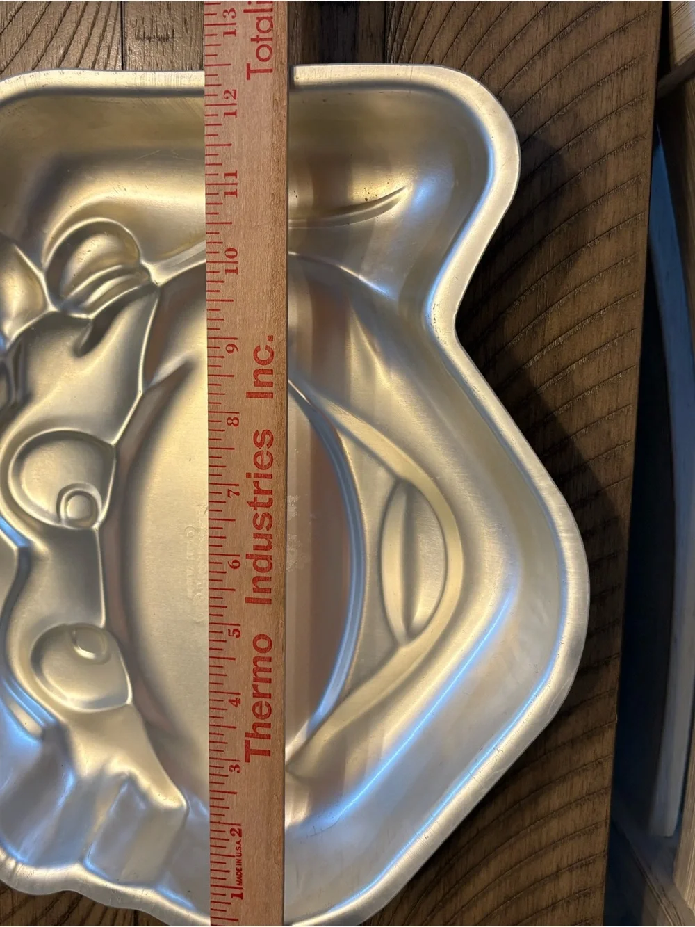 Wilton Vintage Ninja Turtle 1991 Cake Pan